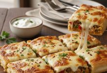 طرز تهیه پاریزلا ترکیهای؛ در فر با خمیر یوفکا